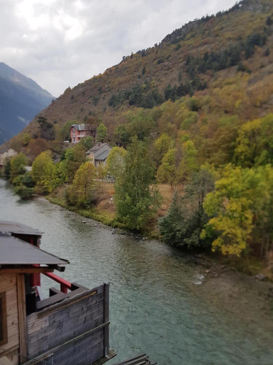 Hotel De La Gare Modane Luaran gambar